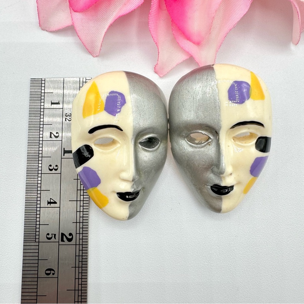 Vintage Mask Split Face Doll Carnival Earrings Artsy Avant Garde Fair Festival - Picture 7 of 10
